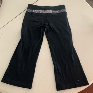 Lululemon cropped pants